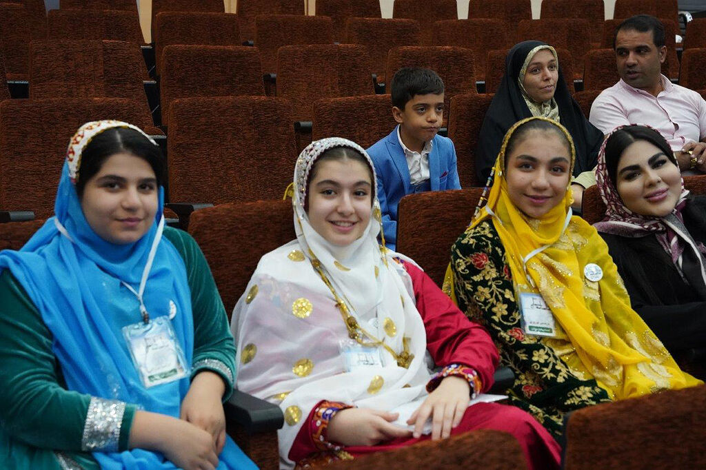 «ایران قهرمان»؛ روایت افتخار جشنوارهی شاهنامهخوانی در شهرکرد