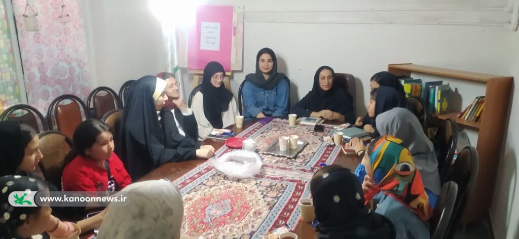 برگزاری چهارمین نشست انجمن داستاننویسان نوجوان کانون همدان