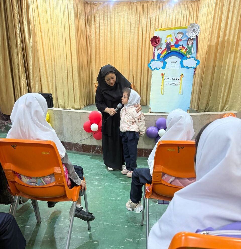 کاشت نهال به یاد «کودکان شهید» توسط مدرسه یاقوت در مرکز شماره ۳ کانون تبریز