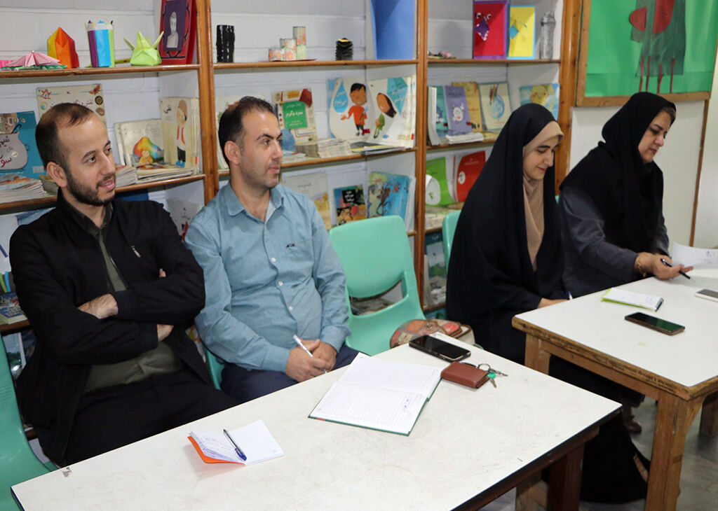 ۳۲ مربی کانون گیلان، اصول سرود و نتخوانی را فراگرفتند