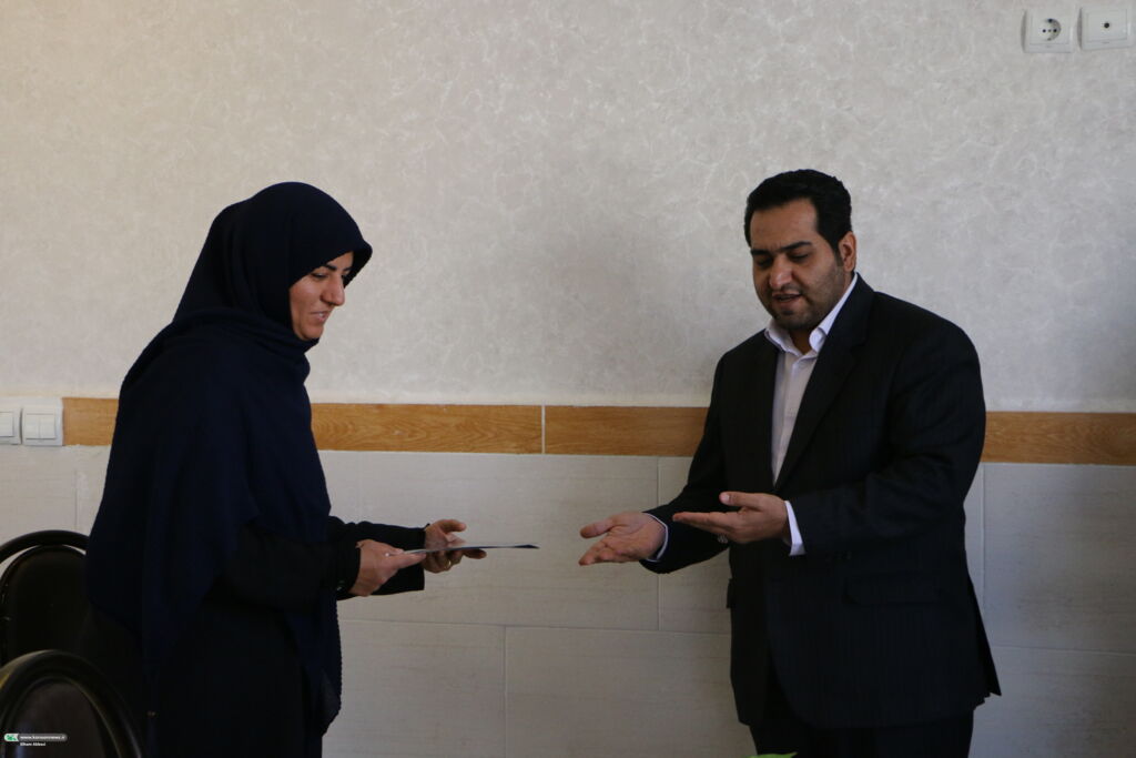 تقدیر مدیرکل کانون سمنان از کارکنان معاونت فرهنگی به مناسبت هفته ملی کودک