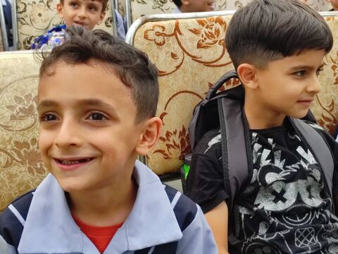 تماشاخانه سیار کانون پرورش فکری به چمستان رسید