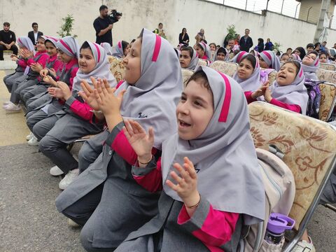 تماشاخانه سیار کانون پرورش فکری به چمستان رسید