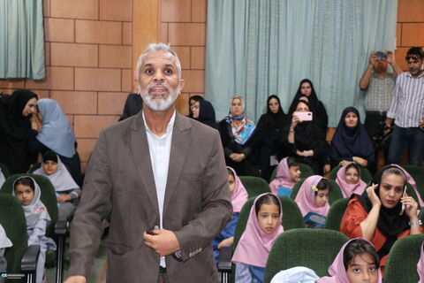 جشن استانی نوخوان‌ها و رونمایی از طرح هزار درنای کاغذی