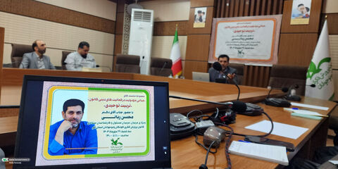 مجموعه نشست های«تربیت توحیدی» و «مبانی مهدویت در فعالیت های دینی کانون»