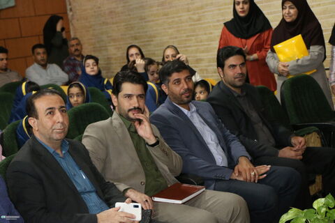 جشن استانی نوخوان‌ها و رونمایی از طرح هزار درنای کاغذی
