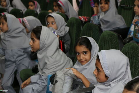 جشن استانی نوخوان‌ها و رونمایی از طرح هزار درنای کاغذی
