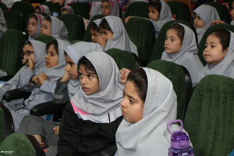 جشن استانی نوخوان‌ها و رونمایی از طرح هزار درنای کاغذی
