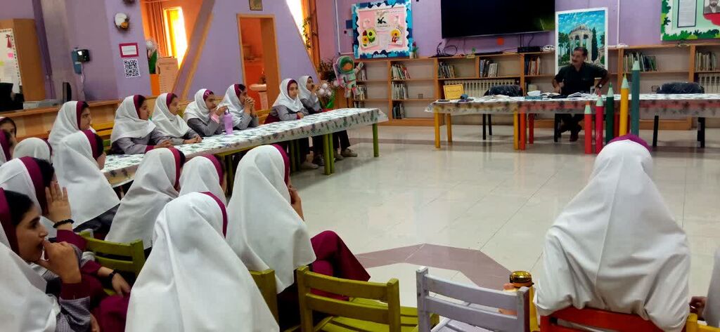 آیین گرامیداشت حافظ در کانون چهارمحال و بختیاری برگزار شد