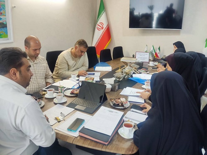 نشست هماهنگی جشنوارههای ملی «نغمههای روشن فردا» و «دوسالانه هنرهای تجسمی کودکان و نوجوانان»