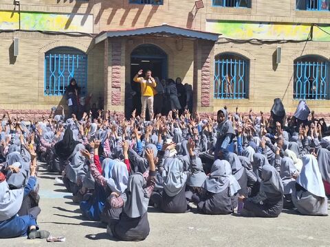 همزمان با روز ملی قصه‌گویی، مربیان خراسان رضوی کودکان را میهمان قصه‌ها کردند