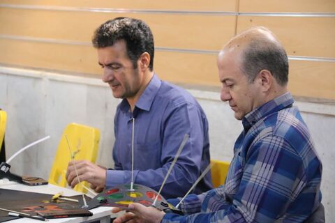 کرمانشاه.  تئاتر سایه‌ای