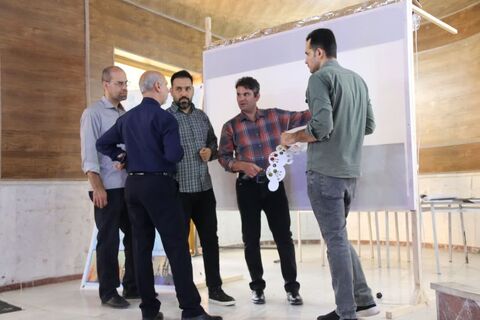کرمانشاه.  تئاتر سایه‌ای