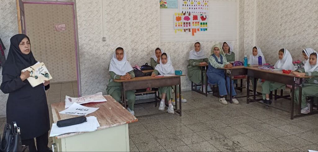 کارگاه قصه‌گویی کانون به مدارس و مراکز توانبخشی اسلام‌آباد غرب رسید