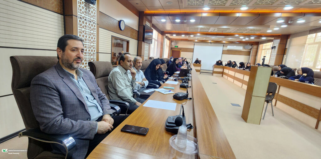 برگزاری نشست «تربیت توحیدی و مبانی مهدویت در فعالیت‌های دینی کانون» در قم