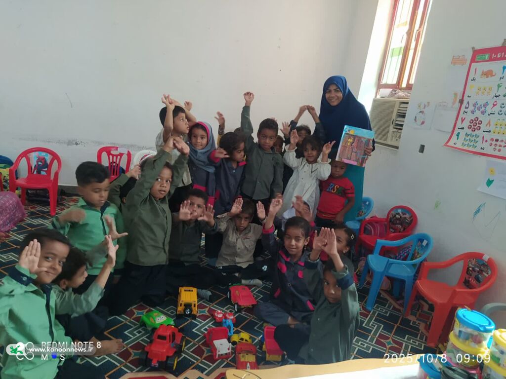 «روز قصهگویی» در استان کرمان با ۱۹۸ اجرا و حضور بیش از ۱۹ هزار مخاطب برگزار شد