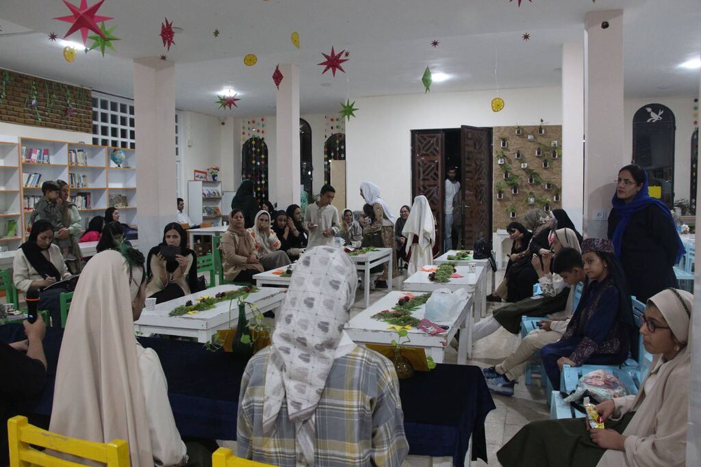 شعرخوانی و مشاعره در کانون شمارهیک شیراز