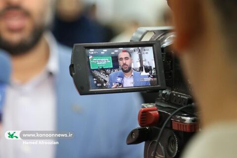 دیدار اعضای منتخب کودک کانون مازندران با استاندار