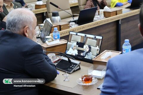 دیدار اعضای منتخب کودک کانون مازندران با استاندار