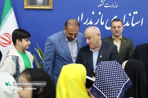 دیدار اعضای منتخب کودک کانون مازندران با استاندار