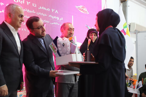 آیین آغاز رسمی نخستین رویداد استانی بازی و اسباب‌بازی در ارومیه
