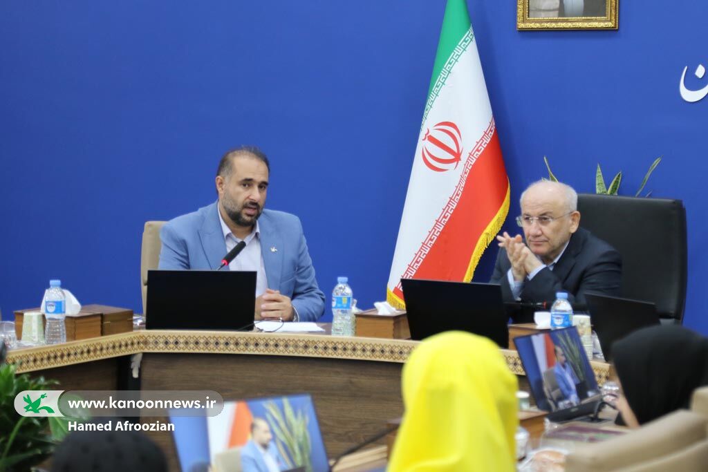 سرمایه‌گذاری برای کودکان، مسیر توسعه‌ی پایدار مازندران است / با کودکان کانون، آینده را روشن‌تر دیدم