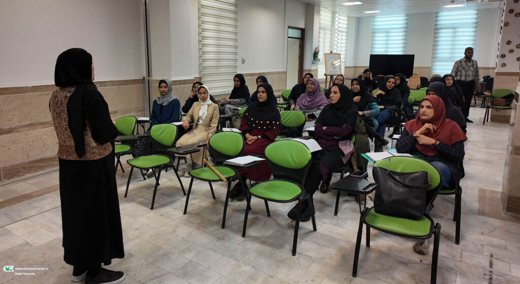 روایت عشق و پهلوانی در کارگاه آموزش نقالی کانون قم