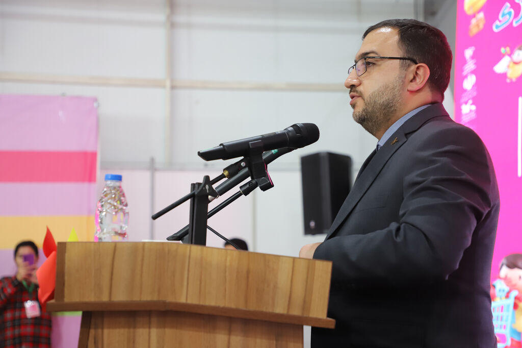 آیین آغاز رسمی نخستین رویداد استانی بازی و اسباببازی در ارومیه نمایشگاه اسباببازی، جلوه عدالت فرهنگی و آموزشی است