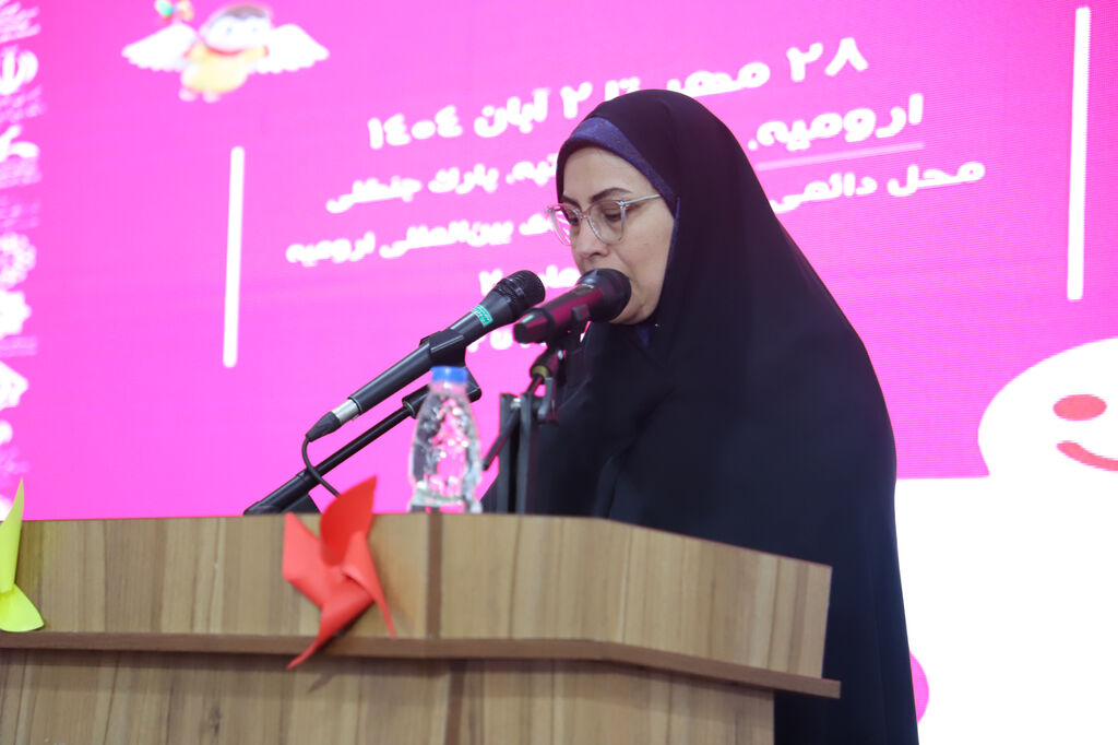 آیین آغاز رسمی نخستین رویداد استانی بازی و اسباببازی در ارومیه اسباببازی؛ پلی میان خیال کودکی و آیندهای روشن