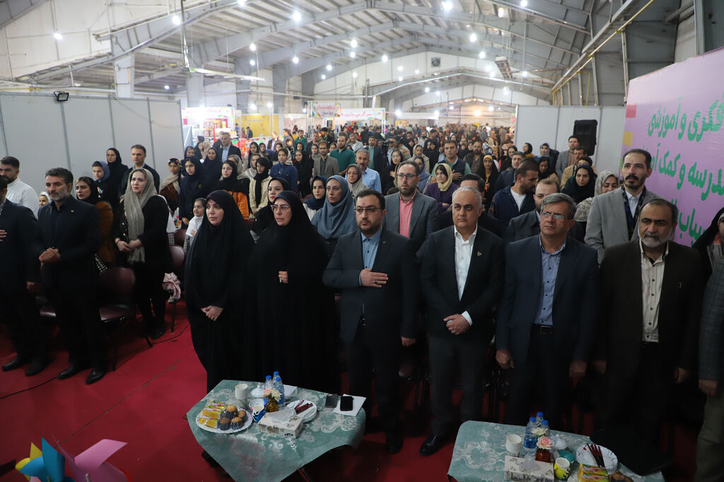 نمایشگاه اسباببازی، جلوه عدالت فرهنگی و آموزشی است