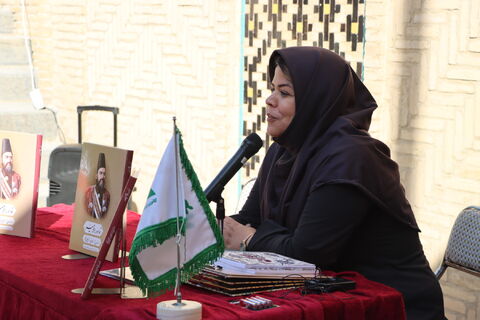 نشست ادبی_مرکزی
