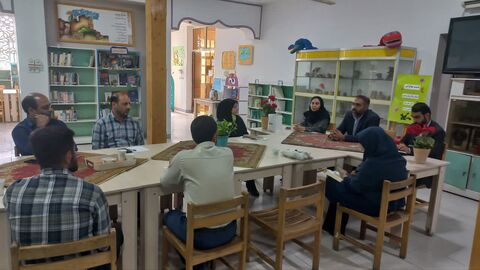 نشست همافزایی مربیان مراکز سیار و پستی کانون خوزستان