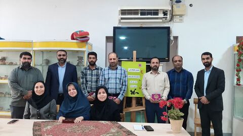 نشست هم‌افزایی مربیان مراکز سیار و پستی کانون خوزستان