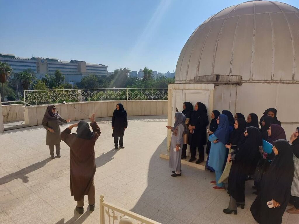 برگزاری دوره آموزشی برگزاری دوره آموزشی «آشنایی با مبانی نجوم مقدماتی» در استان هرمزگان