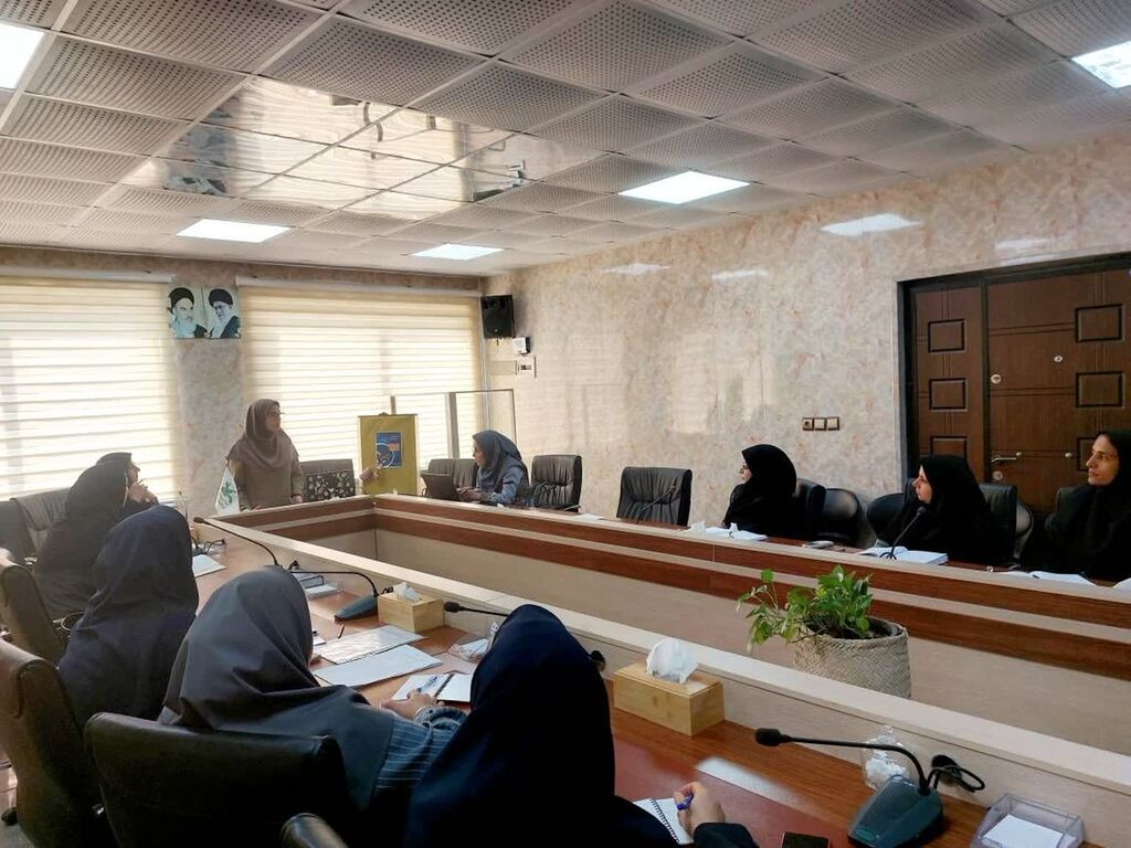 برگزاری دوره آموزشی «آشنایی با مبانی نجوم مقدماتی» در استان هرمزگان