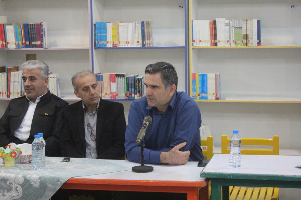 علامتی : حضرت زینب (س) بهترین الگو برای تربیت در میدان