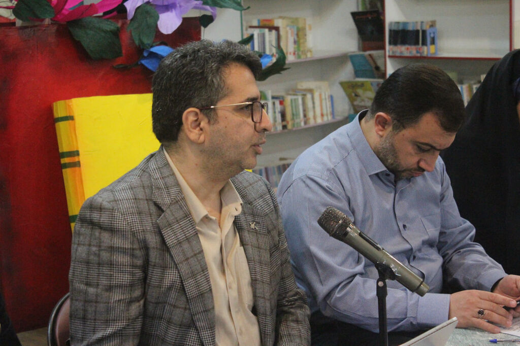 علامتی : حضرت زینب (س) بهترین الگو برای تربیت در میدان