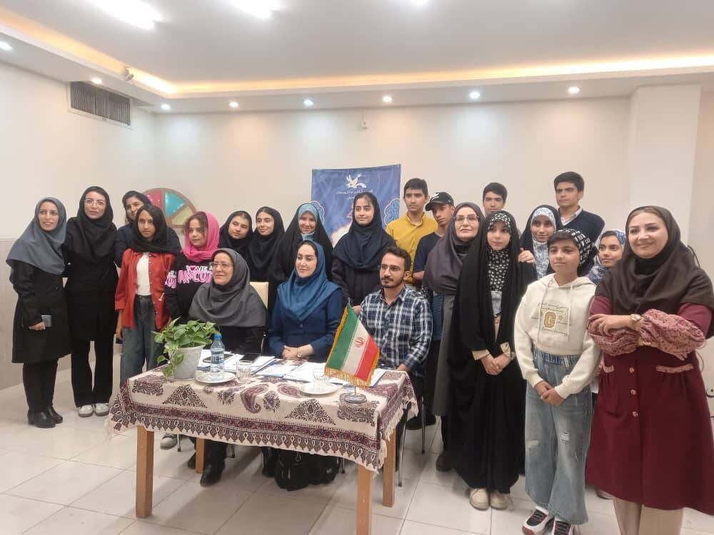 روز نخست پنجمین جشنواره شعر کودک؛ شاهین‌شهر میزبان شعر و خلاقیت
