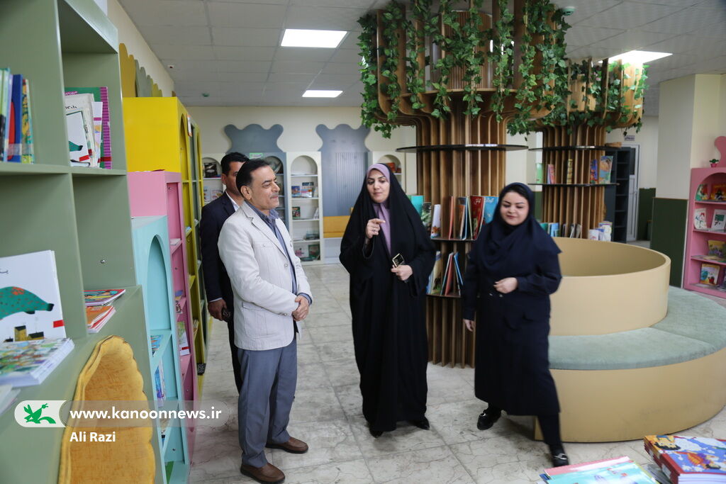 بازدید شهردار بوشهر از مرکز فرهنگیهنری شماره ۱ کانون بوشهر
