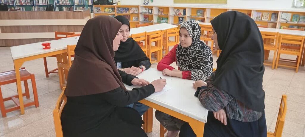 «دختر ایران » روایت خود باوری دختران کانون قم