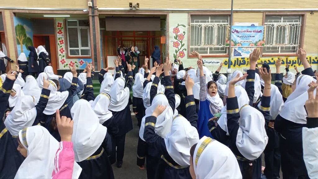 زنگ قصهگویی در مدارس ارومیه طنینانداز شد