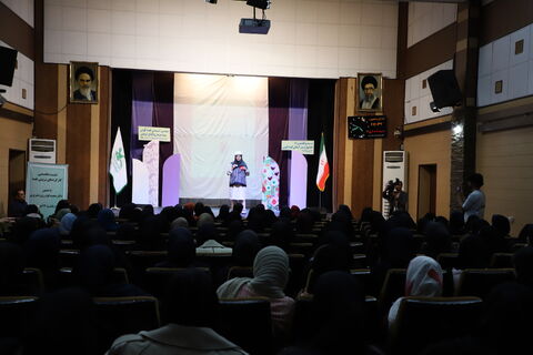 گزارش تصویری برگزاری دومین همایش استانی قصهگویی به همت کانون استان قزوین