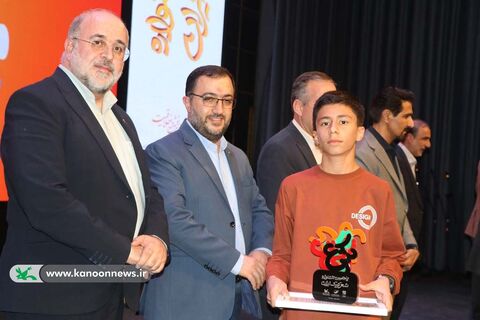 آیین پایانی پنجمین جشنواره ملی شعرکودک با حضور مدیرعامل کانون در اصفهان