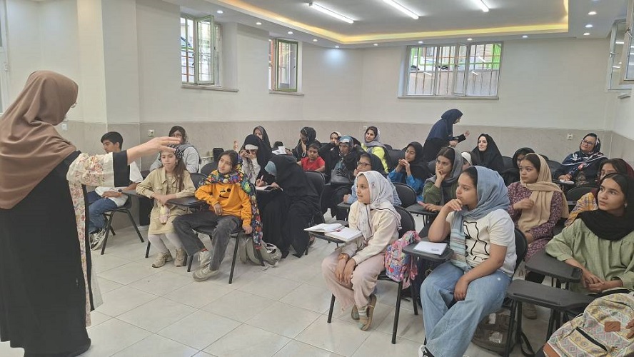 کارگاه آموزشی «قصه‌گوی خلاق» در مرکز آموزش کانون استان اصفهان برگزار شد