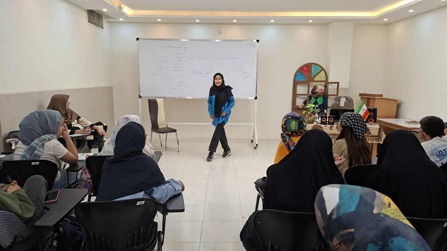 کارگاه آموزشی «قصه‌گوی خلاق» در مرکز آموزش کانون استان اصفهان برگزار شد