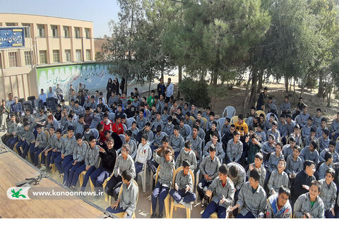 تماشاخانه سیار کانون در شاهین شهر اصفهان