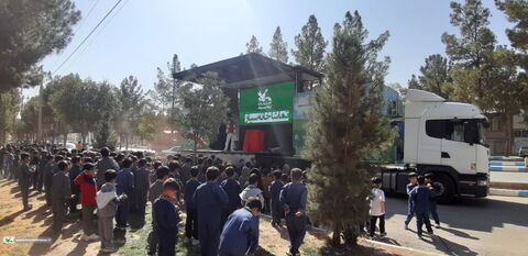 تماشاخانه سیار کانون، مهمان کودکان مناطق حصه و قهجاورستان اصفهان شد