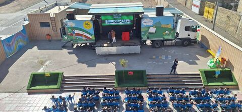 تماشاخانه سیار کانون، مهمان کودکان مناطق حصه و قهجاورستان اصفهان شد