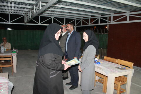 دورهمی صمیمی همکاران حفاظت فیزیکی کانون پرورش فکری اهواز به مناسبت میلاد حضرت زینب(س)