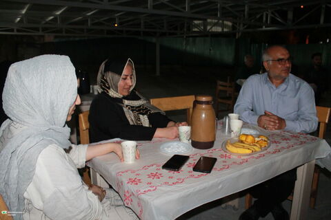 دورهمی صمیمی همکاران حفاظت فیزیکی کانون پرورش فکری اهواز به مناسبت میلاد حضرت زینب(س)